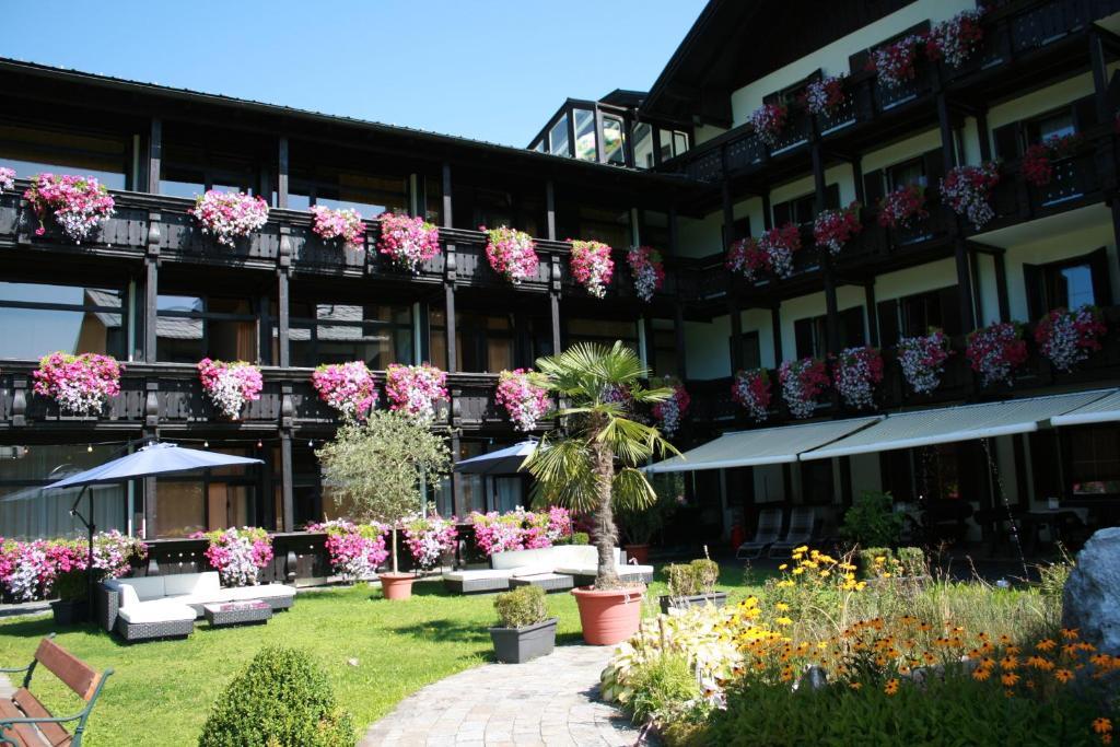 Hotel Lindwurm Bad Goisern Bilik gambar